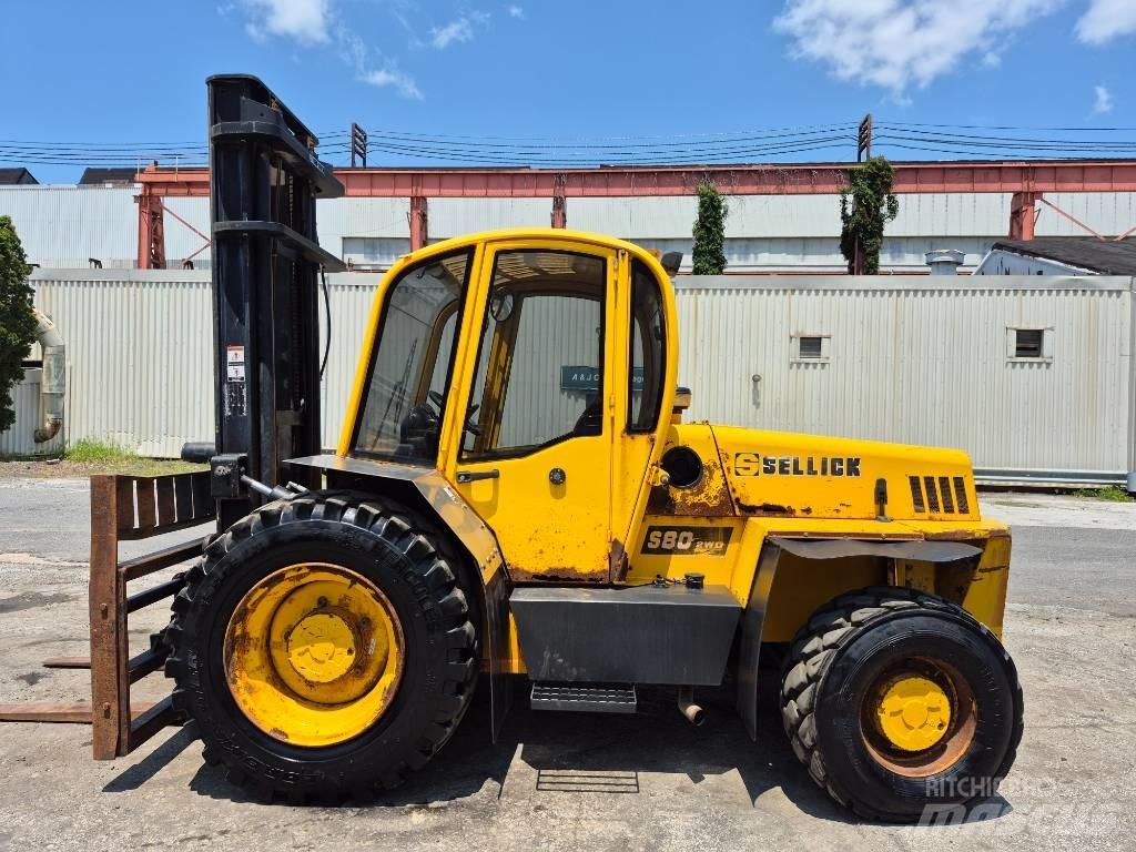 Sellick S80 Visureigiai krautuvai