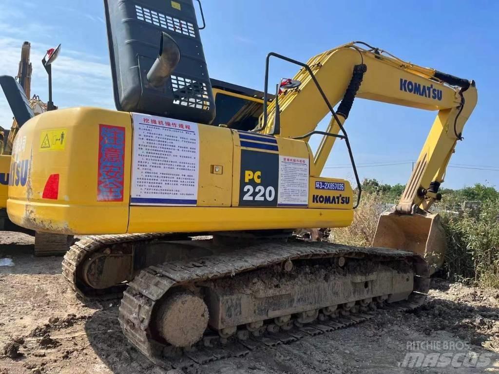 Komatsu PC 220 Vikšriniai ekskavatoriai