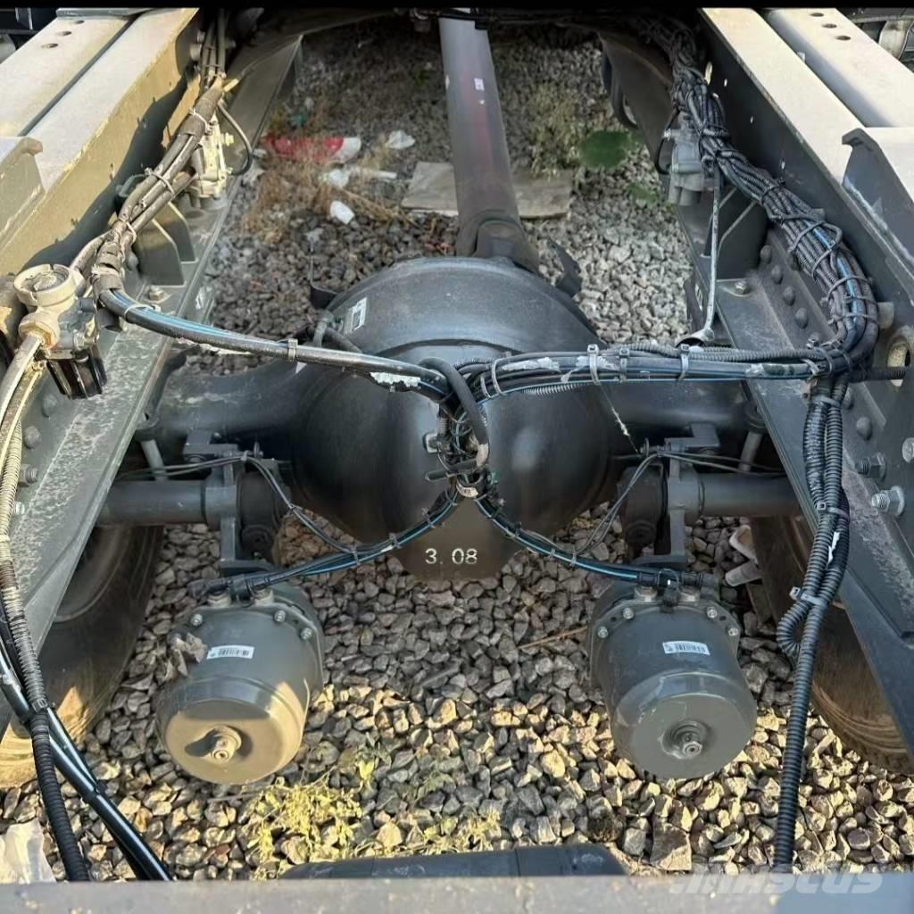 Howo 371 6x4 Naudoti vilkikai