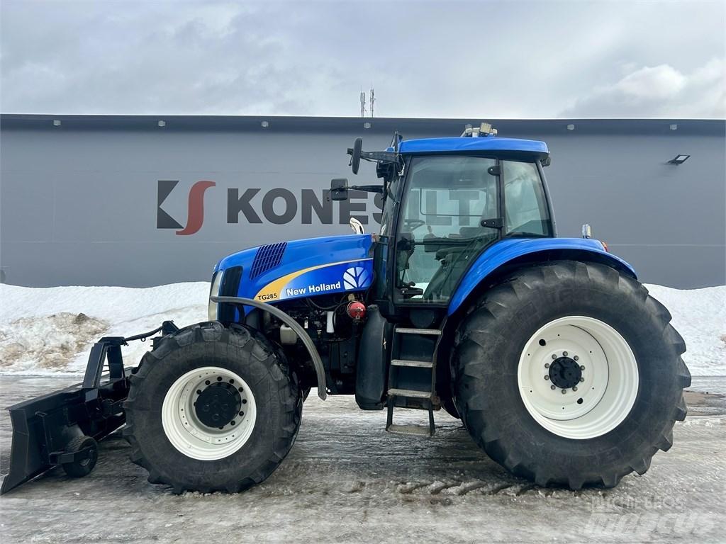 New Holland TG285 Traktoriai