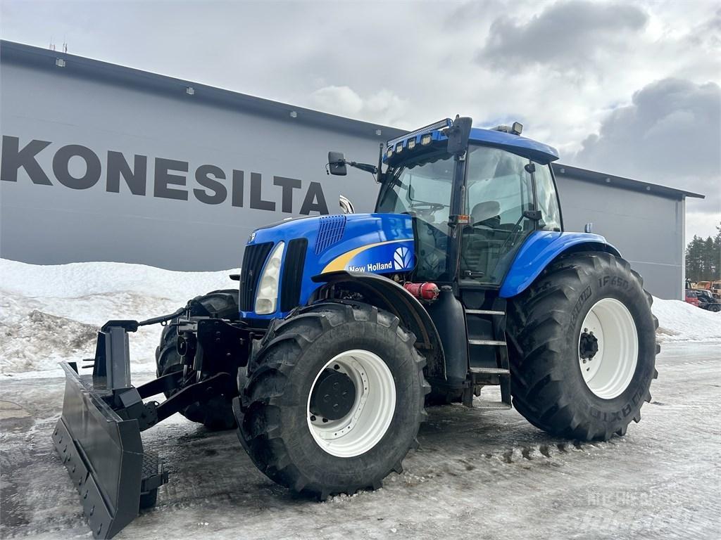 New Holland TG285 Traktoriai