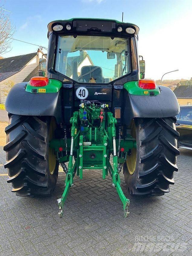 John Deere 6090M Traktoriai