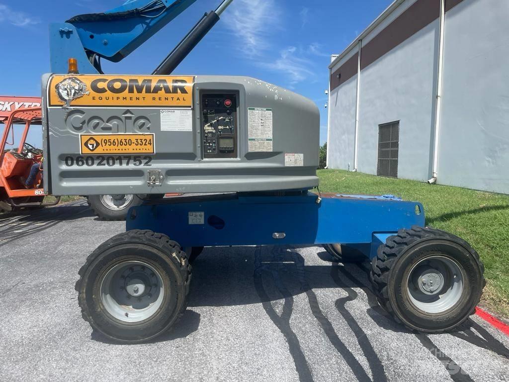 Genie S 40 Teleskopiniai keltuvai
