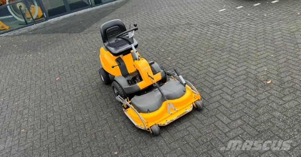 Stiga Villa Sodo traktoriukai-vejapjovės