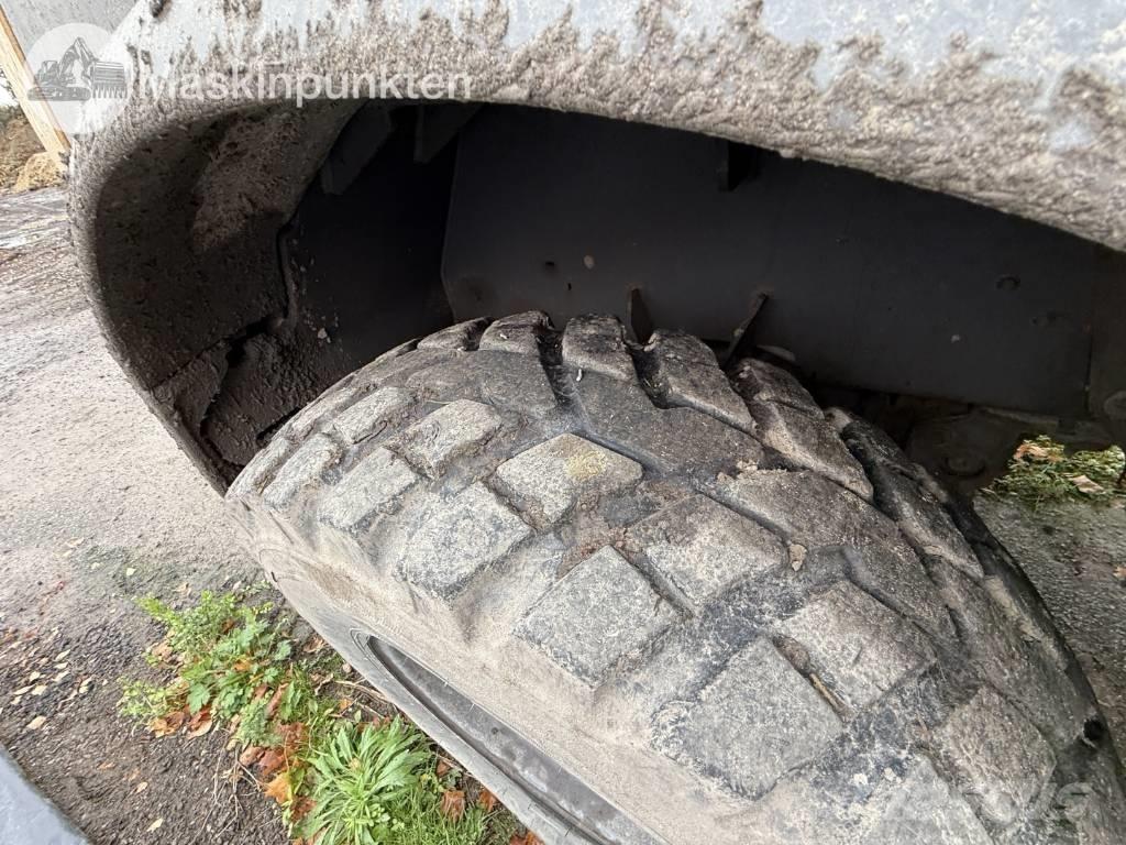  Meclac AF 1050 Naudoti ratiniai krautuvai