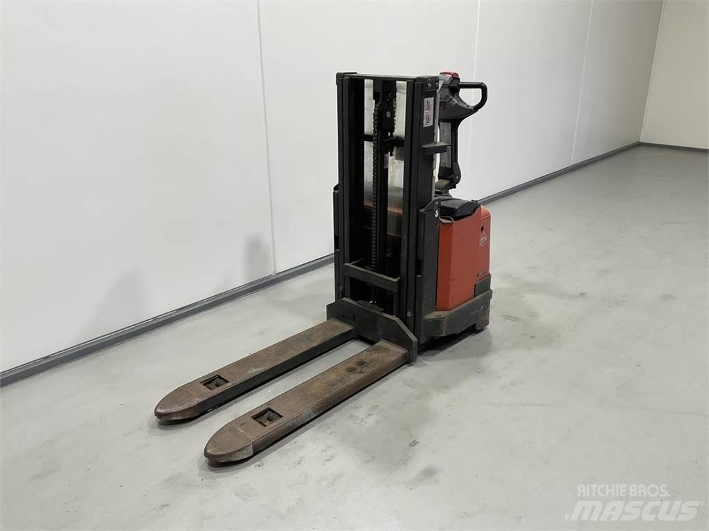 BT S16D Savaeigiai rietuvai