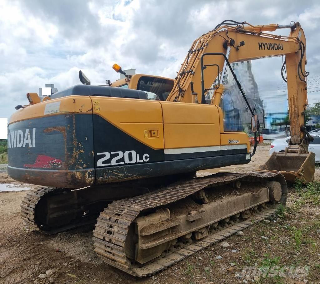 Hyundai Robex 220 LC Vikšriniai ekskavatoriai