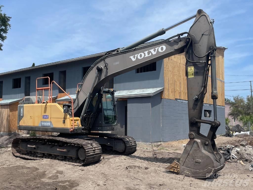 Volvo EC 220 EL Vikšriniai ekskavatoriai