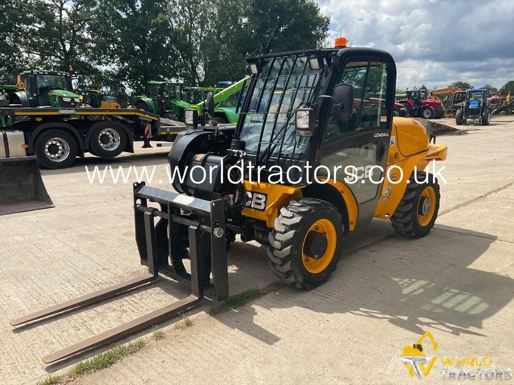 JCB 520-40 Teleskopiniai krautuvai žemės ūkiui