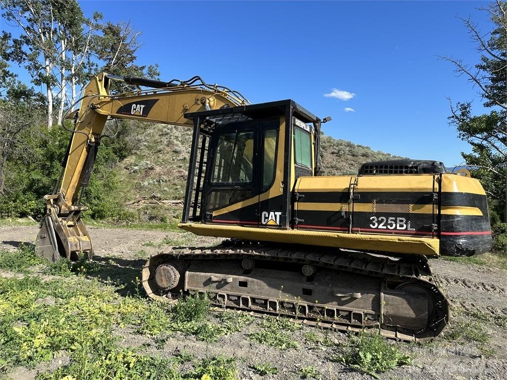 CAT 325BL Vikšriniai ekskavatoriai