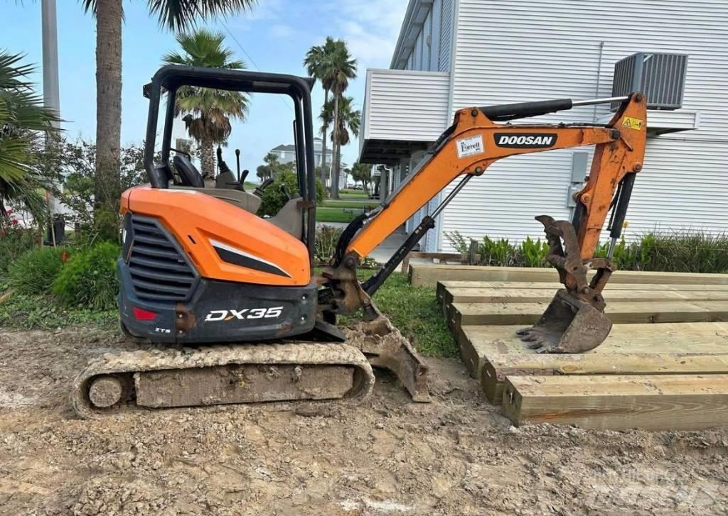 Doosan DX 35 Mini ekskavatoriai < 7 t