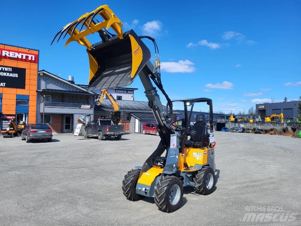 GiANT G 1200 Daugiafunkciniai pakrovėjai