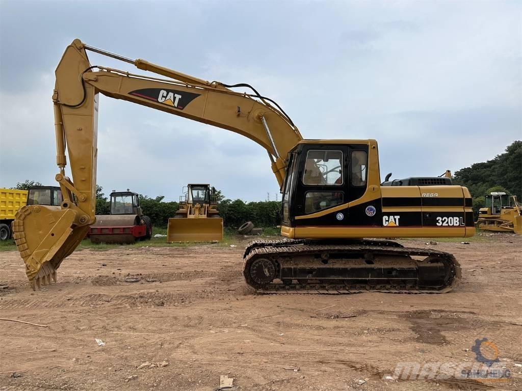 CAT 320BL Vikšriniai ekskavatoriai