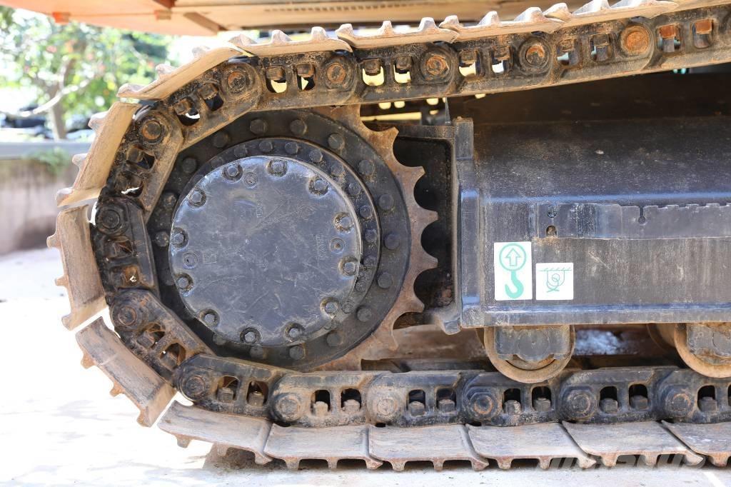 Hitachi ZX 200 LC-6 Vikšriniai ekskavatoriai