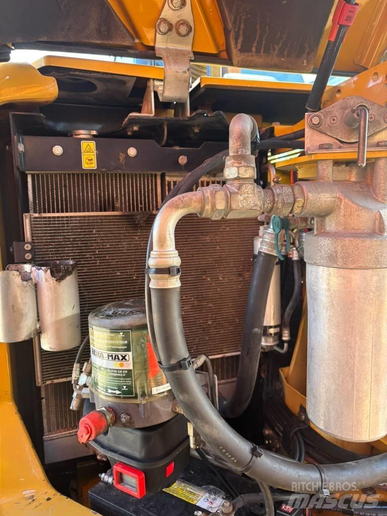 CAT 308 E 2 CR Vikšriniai ekskavatoriai