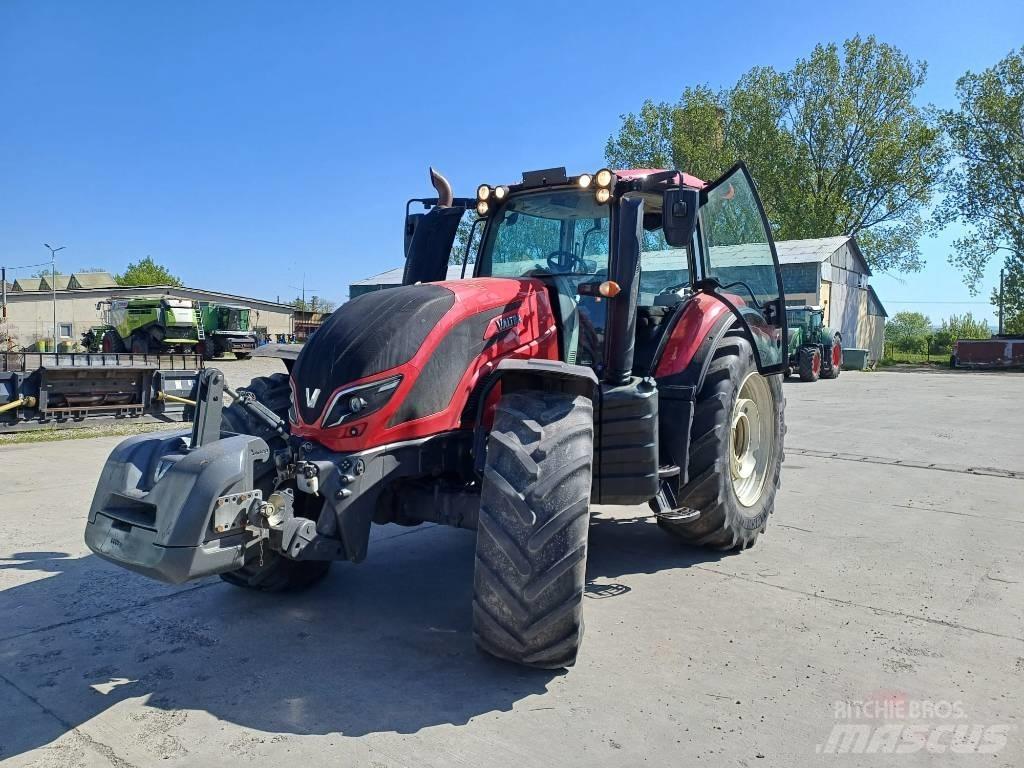 Valtra T 234 A Traktoriai