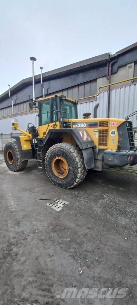 Komatsu WA 380-6 Naudoti ratiniai krautuvai