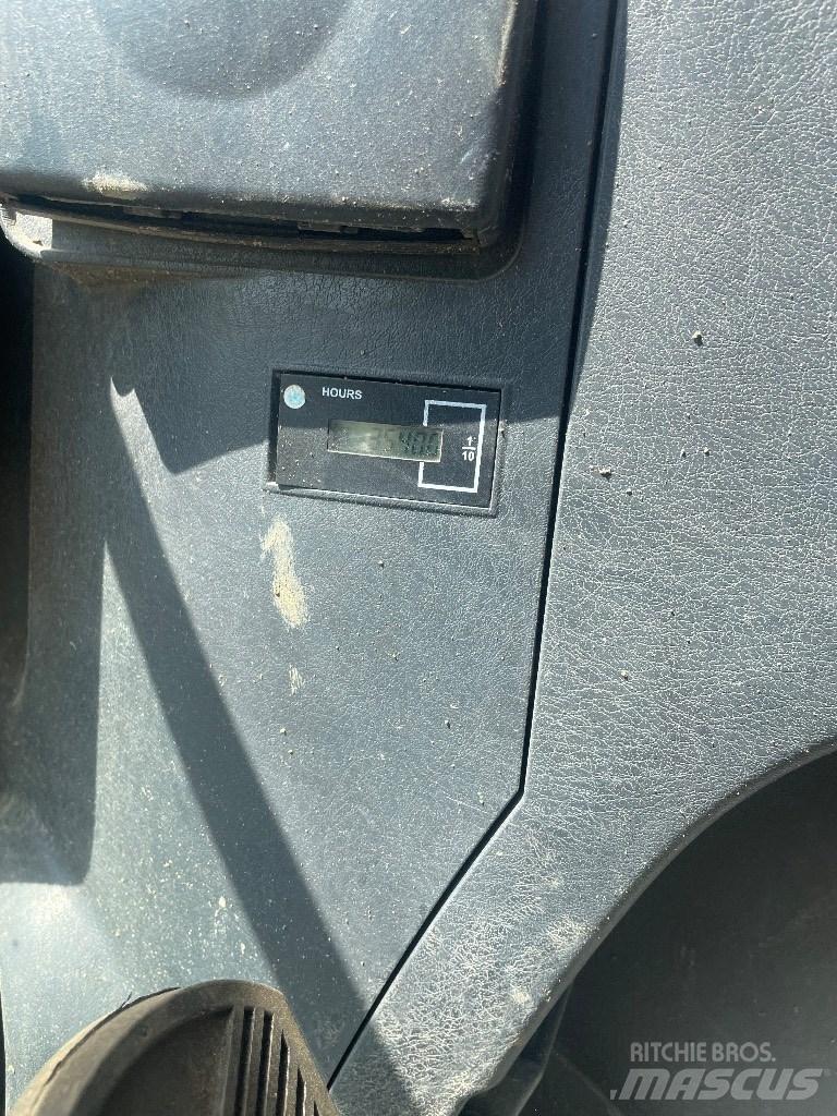 Hyundai 55w9a Ratiniai ekskavatoriai