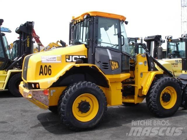 JCB 411 HT Naudoti ratiniai krautuvai