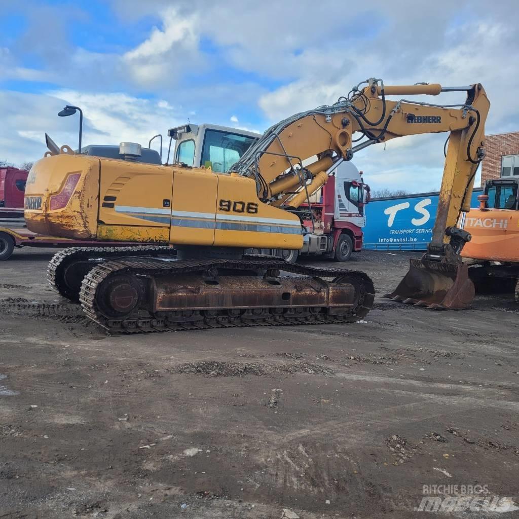 Liebherr R906 Vikšriniai ekskavatoriai
