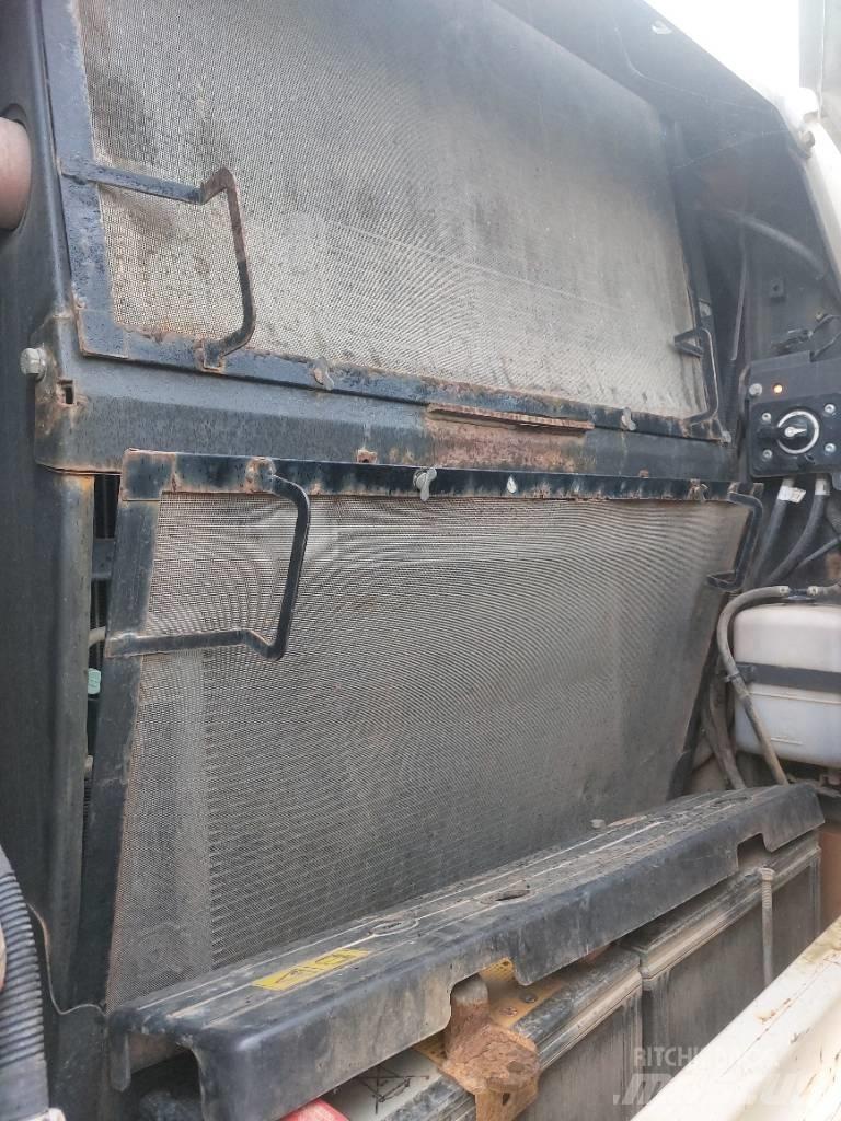 CASE CX 210 D Vikšriniai ekskavatoriai