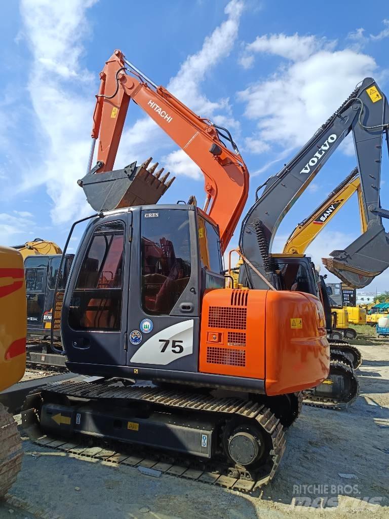 Hitachi ZX 75 Vidutinės galios ekskavatoriai 7-12 t