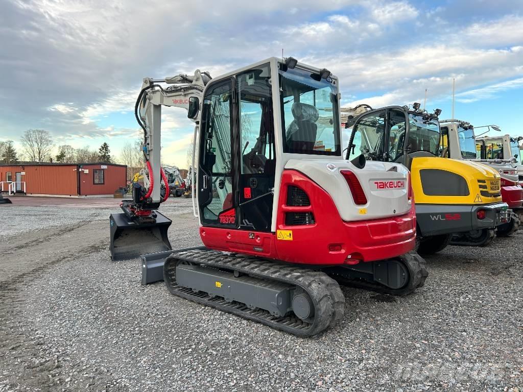 Takeuchi TB370 Vidutinės galios ekskavatoriai 7-12 t