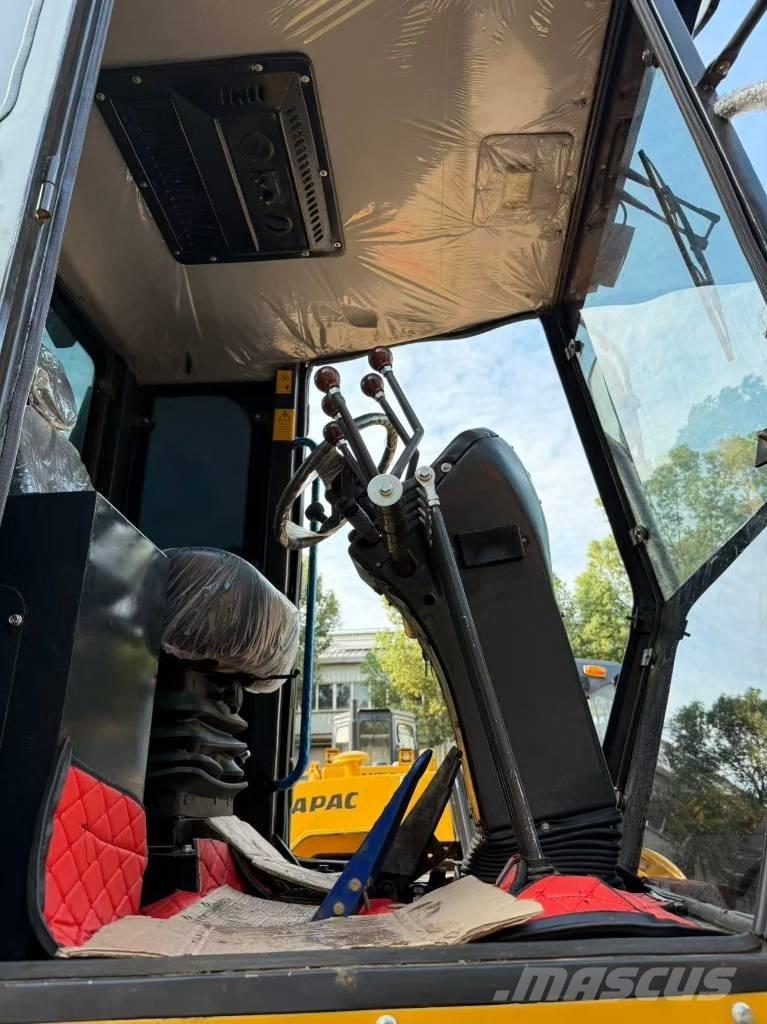 XCMG GR 1803 Greideriai