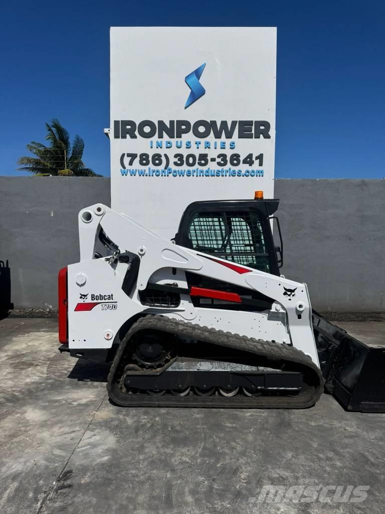 Bobcat T 740 Krautuvai su šoniniu pasukimu