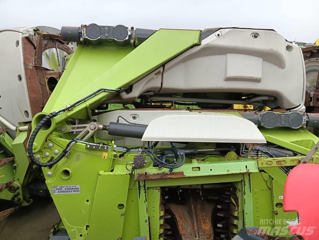 CLAAS ORBIS 750 Pašarų ruošimo technika