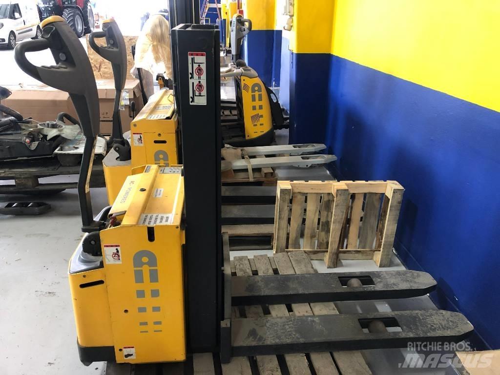 Atlet CSL 160 Savaeigiai rietuvai