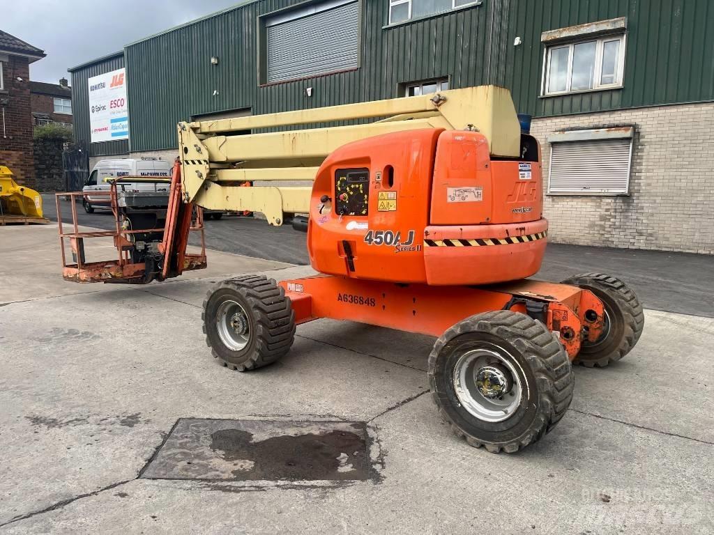 JLG 450 AJ Alkūniniai keltuvai