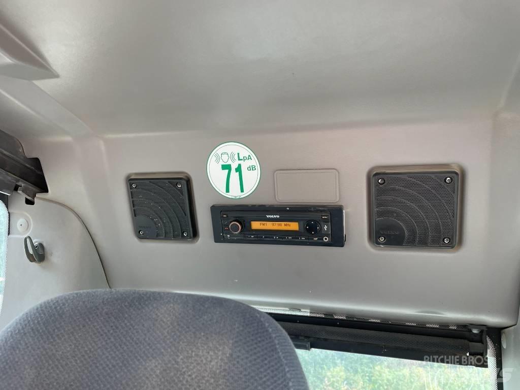 Volvo ECR 235 Vikšriniai ekskavatoriai