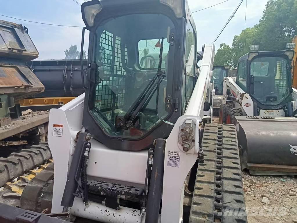 Bobcat T 770 Krautuvai su šoniniu pasukimu