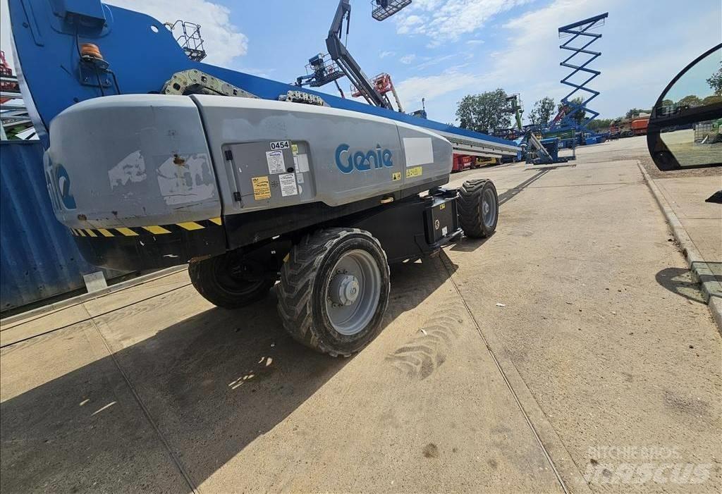 Genie SX135 XC Teleskopiniai keltuvai