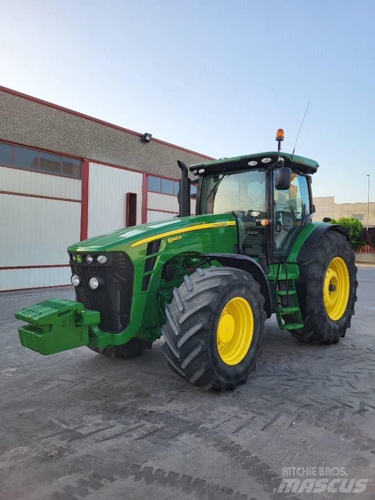 John Deere 8345 R Traktoriai
