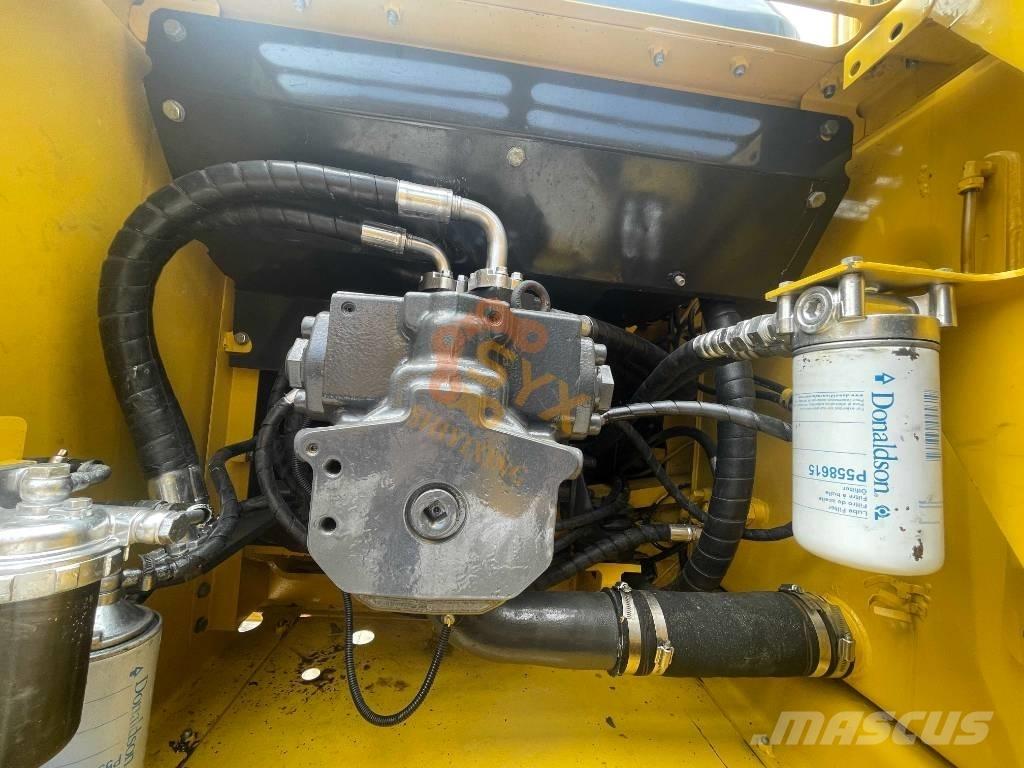Komatsu PC 220-7 Vikšriniai ekskavatoriai