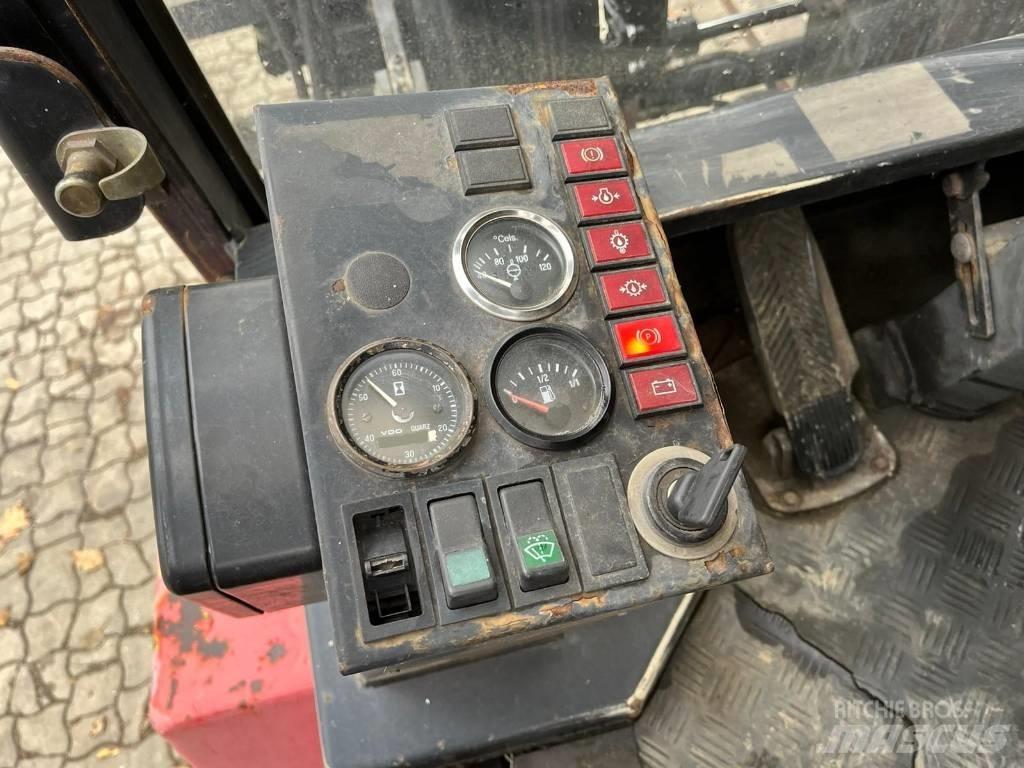 Clark DPL 60 Dyzeliniai krautuvai