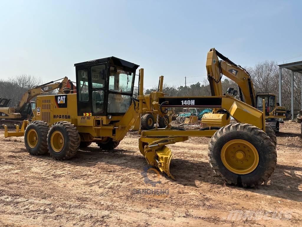 CAT 140H Greideriai