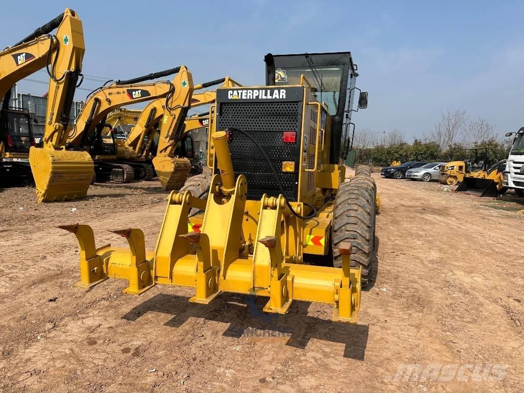 CAT 140H Greideriai
