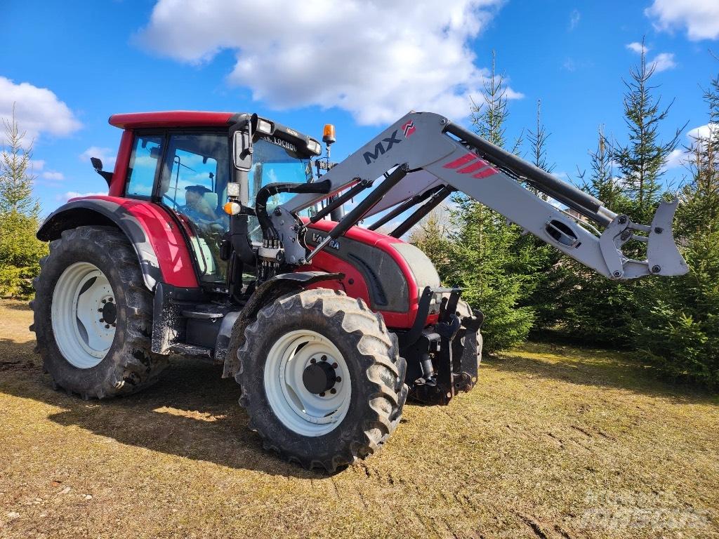 Valtra N122 Versu Traktoriai