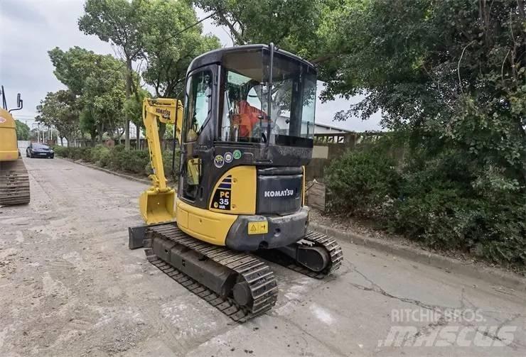 Komatsu PC35 Vikšriniai ekskavatoriai