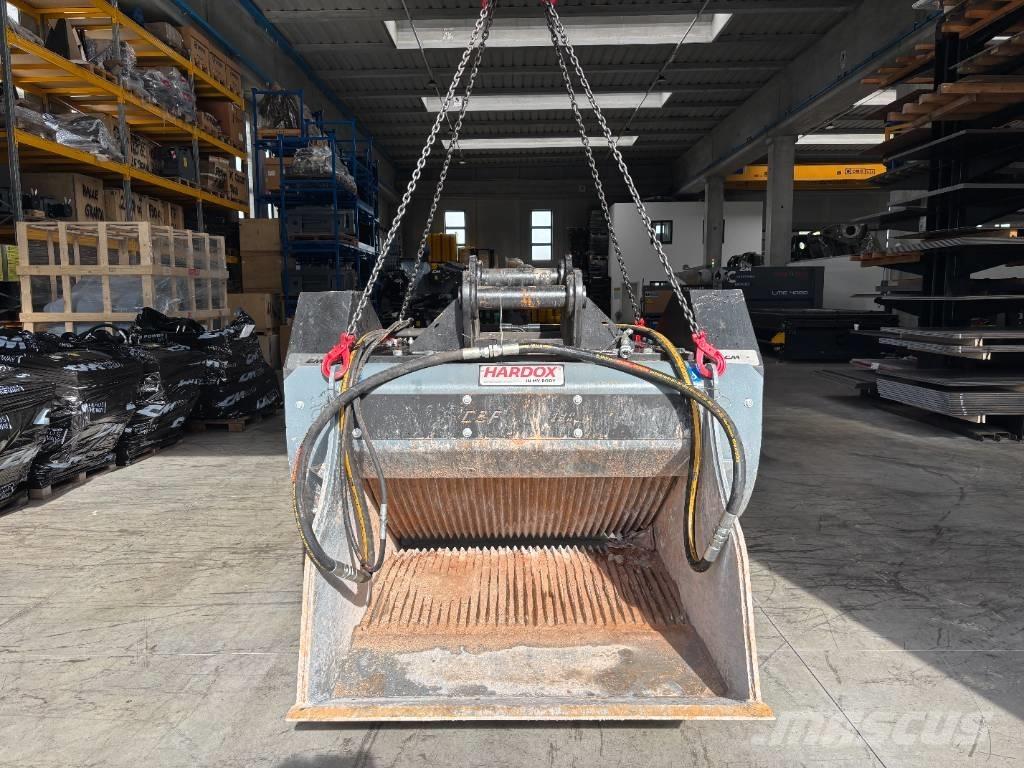 CM CBF 120 Smulkinimo kaušai