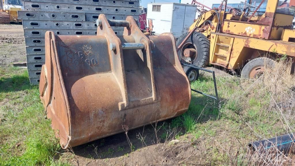 Komatsu PC 490 LC-11 Vikšriniai ekskavatoriai