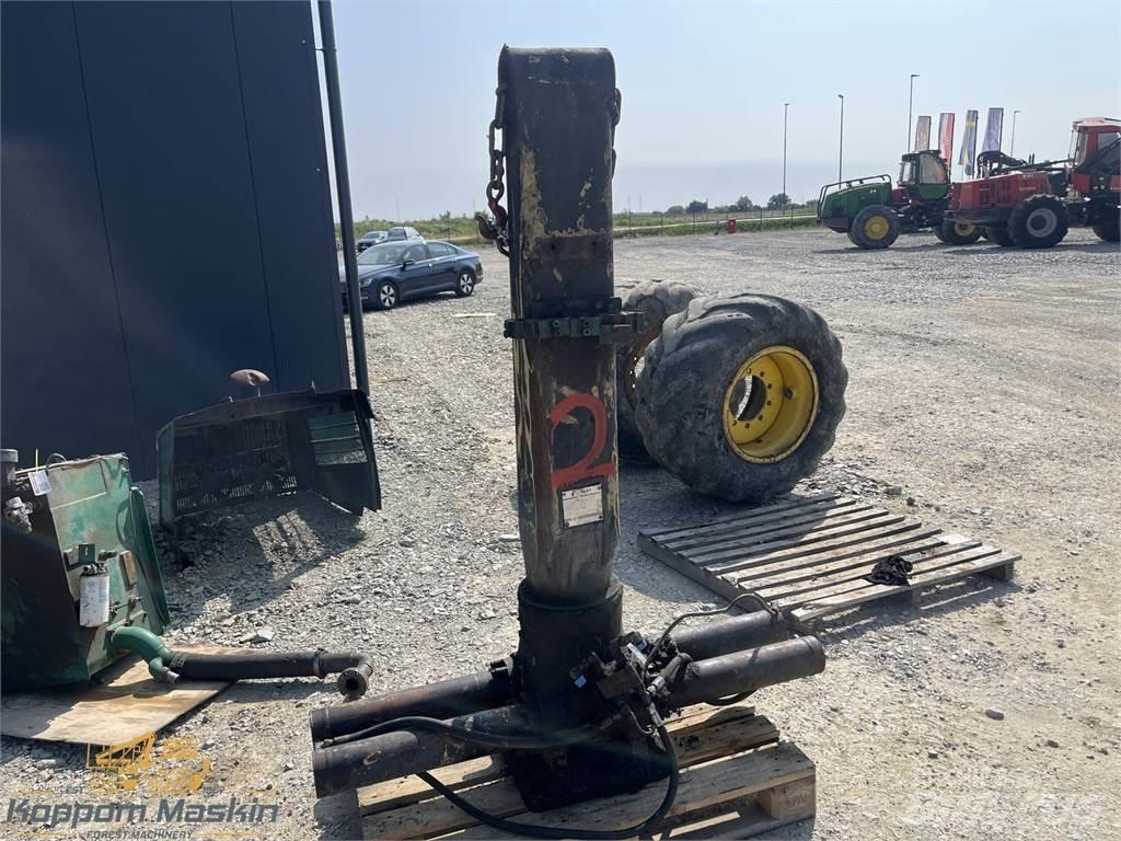  TJ LOGLIFT F71 Medienos transportavimo mašinų kranai
