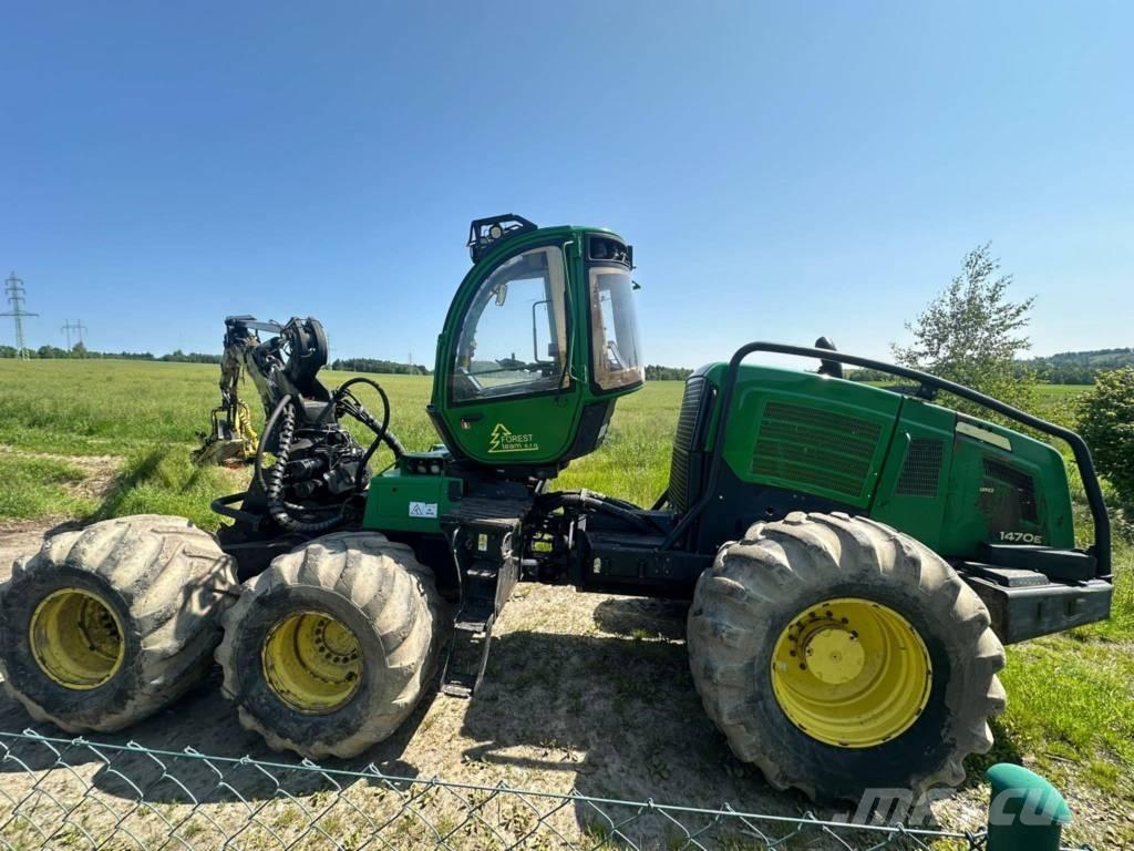 John Deere 1470 E Miško technika (Harvesteriai)