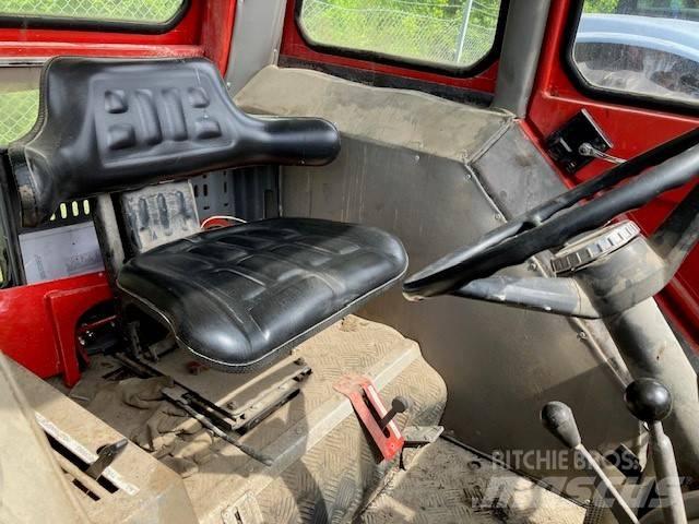 Massey Ferguson 1080 Traktoriai