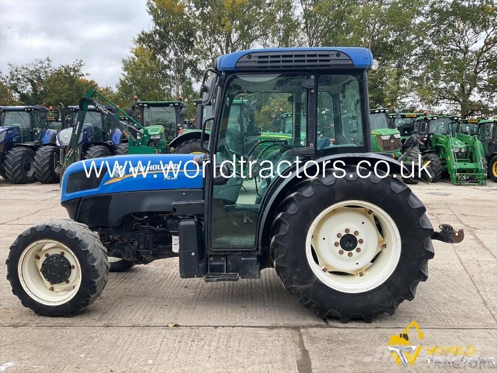 New Holland T 4.95 F Traktoriai