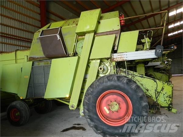 CLAAS Mercator 70 Derliaus nuėmimo kombainai