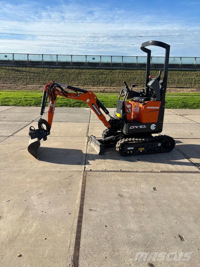 Doosan DX10Z Mini ekskavatoriai < 7 t